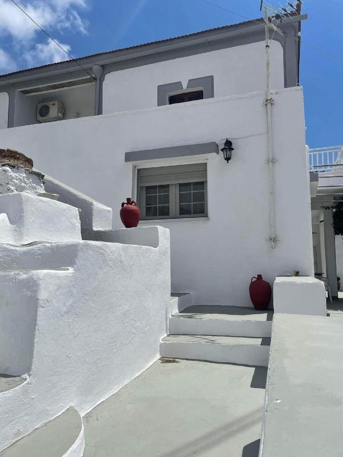 Traditional Seamanshouse Kochilos Rogon Exteriér fotografie
